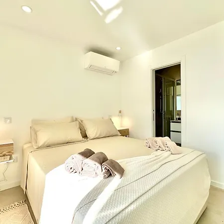 Gh - 50 Meters From * Armação de Pêra