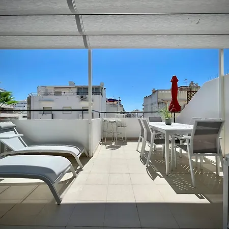 Gh - 50 Meters From *