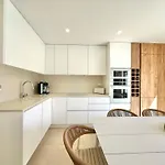Gh - 50 Meters From